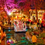 Коледният град в Драма привлича много български туристи 