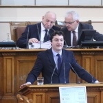 Зарков: България е страна на космонавти, а катастрофира пред изискване за машинно гласуване