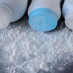 Ройтерс: Johnson & Johnson знаели от десетилетия за азбест в бебешката пудра