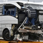 Деветима загинали и множество ранени при катастрофа с автобус в Русия