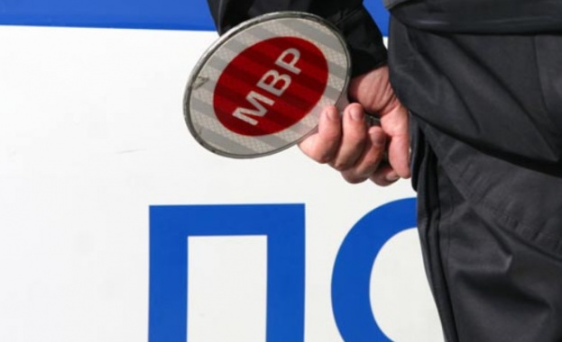 Глобиха шофьори, нарушили забраната за движение на тежкотоварни автомобили над 12 тона 