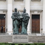  Националната библиотека подарява читателски карти за Коледа 