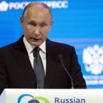 Путин се изправя пред медиите в разгара на кризата със Запада (видео)