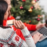 Можем ли спестим от коледното пазаруване