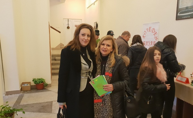 Депутатът Светлана Ангелова подкрепи благотворителната кауза в Новград