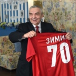  Русия скърби за легенда от непобедимия хокеен отбор на СССР