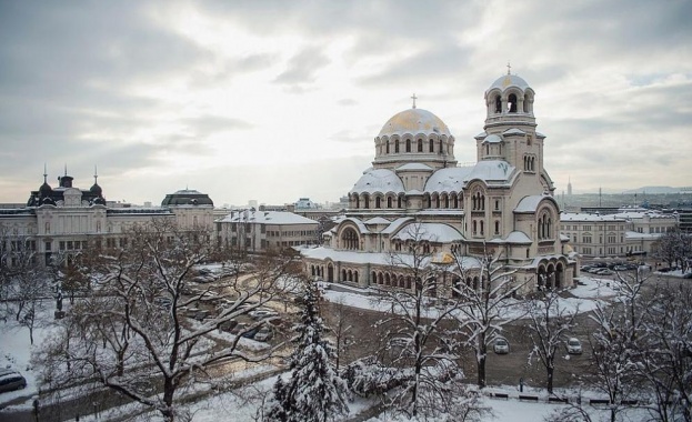 Тържествена литургия и молебен за 2019-а в „Св. Александър Невски“ 