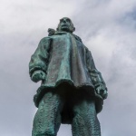 7 март 1912 г. - Руал Амундсен официално съобщава, че неговата експедиция е достигнала Южния полюс