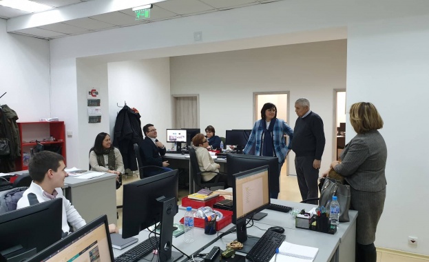 Корнелия Нинова се срещна с екипа на БСТВ 