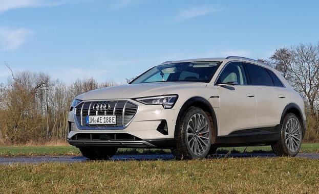 Тестваме първия електромобил на Audi
