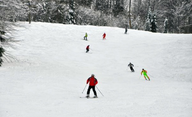 Скиор пострада край ски писта в местността Бодрост над Благоевград