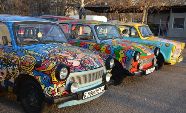 Пловдивчани първи ще празнуват падането на Берлинската стена (снимки)