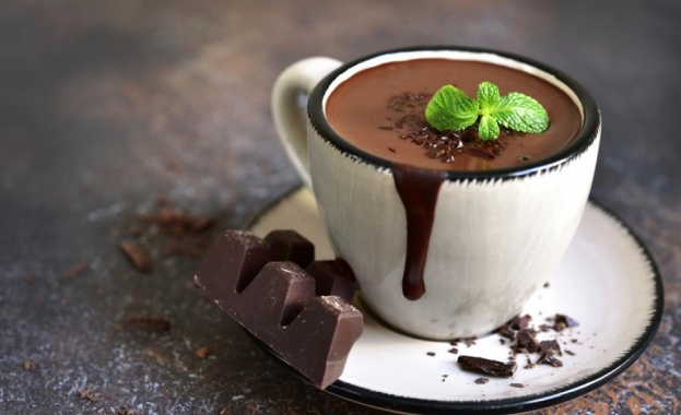 Горещ шоколад - най-добрата напитка за студеното време