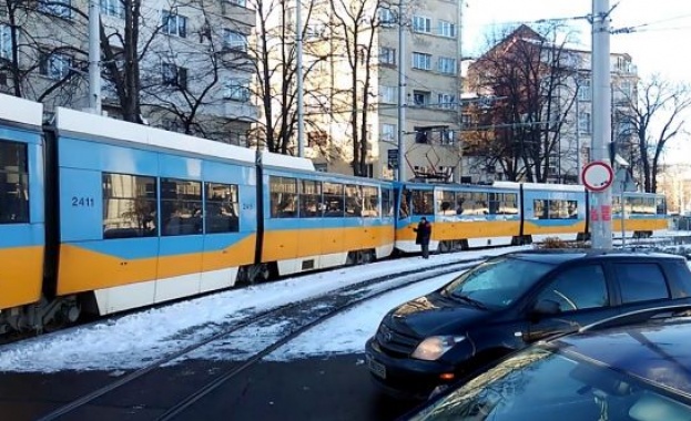 Трамвай аварира до Руски паметник