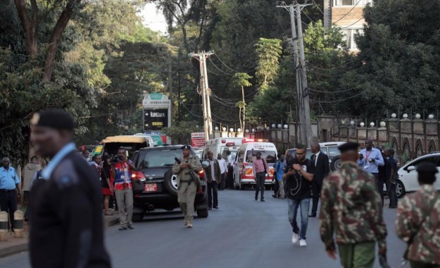 Най-малко 15 души са убити при нападение срещу хотел в Кения 
