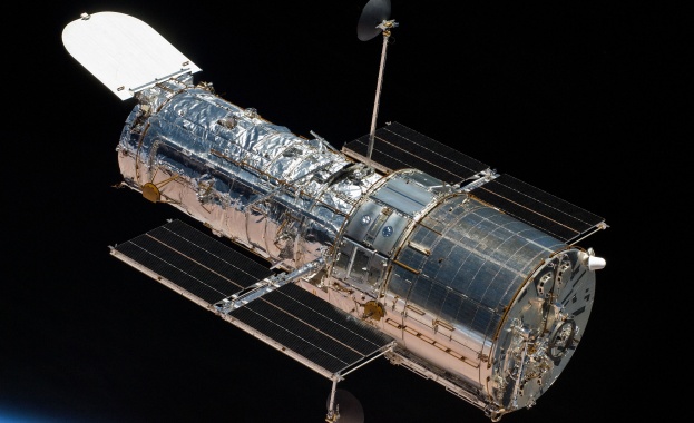 Космическият телескоп Хъбъл на НАСА се е сблъскал със сериозен