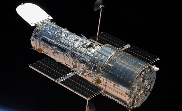 Космическият телескоп Хъбъл на НАСА се е сблъскал със сериозен