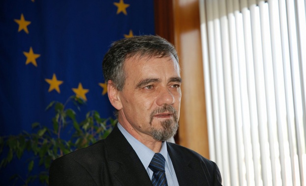Евродепутатът Владимир Уручев е докладчик по ново европейско законодателство за ядрена безопасност