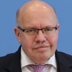 Трябва да спрем да притискаме Великобритания за Brexit