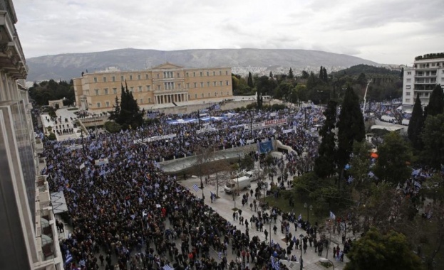 Многоброен протест в Атина (Обновена)