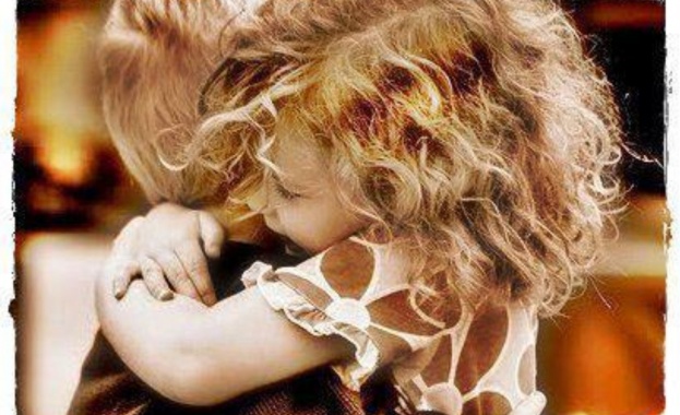 21 януари е Международен ден на прегръдката