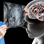 Момче се събуди от дълга кома, не знае нищо за пандемията 