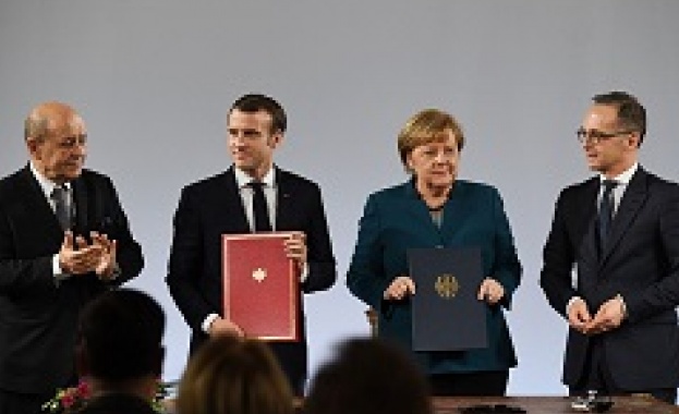 Меркел призна, че има „конфронтации” с Макрон