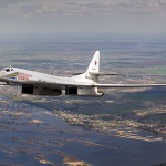 Руски Ту-160 вдигнаха по тревога изтребители на САЩ и Канада