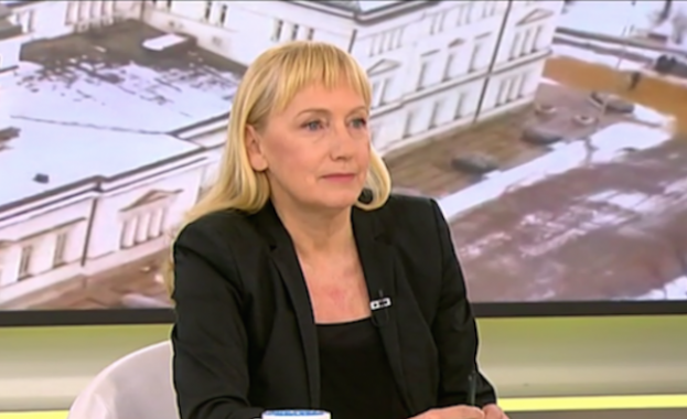 Евродепутатът Елена Йончева обяви че ЕК е наясно с корупцията