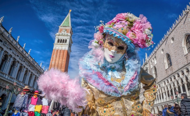 Започна карнавалът във Венеция Карнавалът във Венеция тази година е