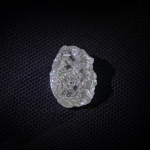 В Русия откриха огромен диамант с тегло над 190 карата