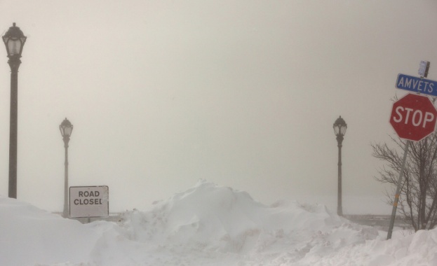 Анонимен дарител плати хотел на 70 бездомни в Чикаго, за да не спят на студа