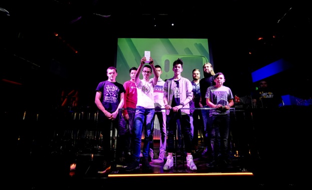  Първият в България турнир за мобилен гейминг на Huawei се проведе в София