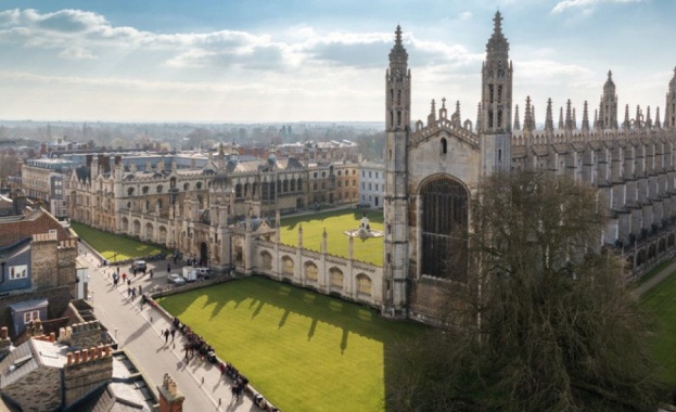  Британец дари 100 млн. лири на Университета в Кеймбридж 