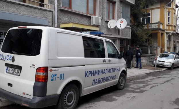 Възрастни съпрузи от Шумен са намерени простреляни в дома им