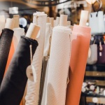 Разработиха плат, реагиращ на човешката топлина 