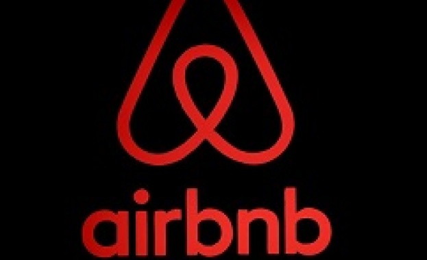 Париж готви рекордна глоба за Airbnb заради нелегални реклами