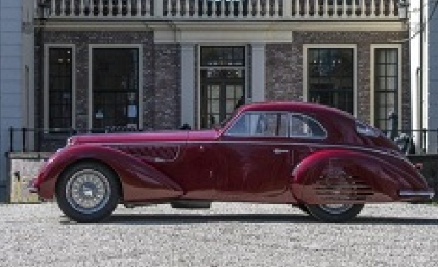  Alfa Romeo бе продадена на търг в Париж за 19 милиона долара  
