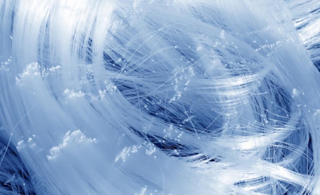 16 февруари 1937 г. - Уолъс Каротърс патентова найлона