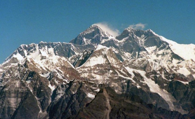 Индийската армия откри "следи от митичния звяр Йети" в Хималаите