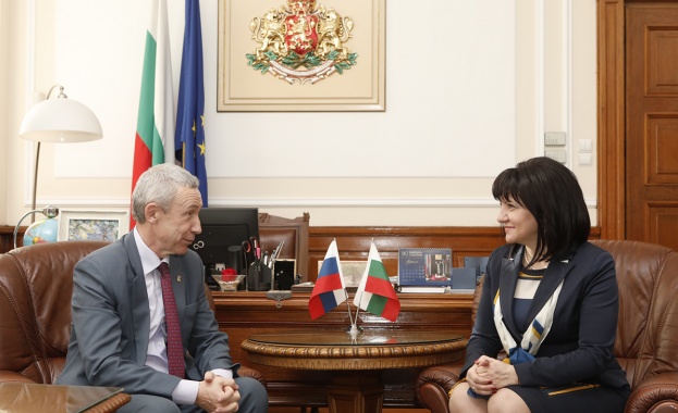Цвета Караянчева и руския депутат Андрей Климов обсъдиха отношенията между България и Русия