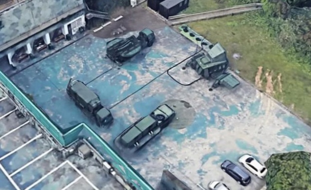 Google Earth 3D разкри секретна военна база