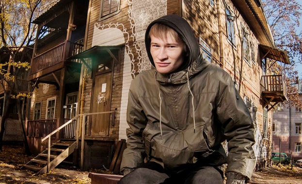 Как един уличен художник се опитва да "спаси" родния си Нижни Новгород