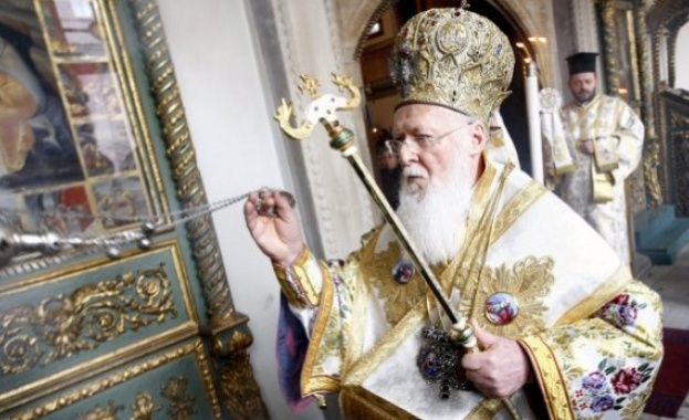 Македонската църква ще си остане част от сръбската, каза Вселенският патриарх