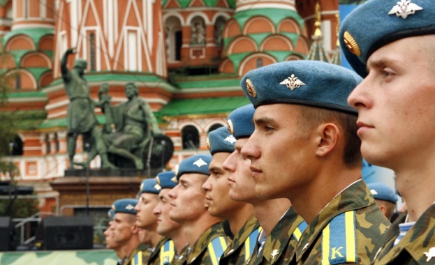 Русия отбелязва Деня на защитника на Отечеството  