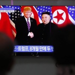 Двойници на Доналд Тръмп и Ким Чен-ун се разходиха из улиците на Осака