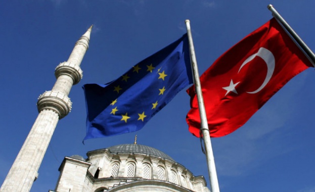 ЕС и Турция подписват днес споразумение за обновяване на жп линията Халкалъ – Капъкуле 