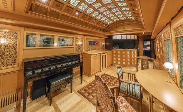 Най-луксозният влак в света тръгва догодина