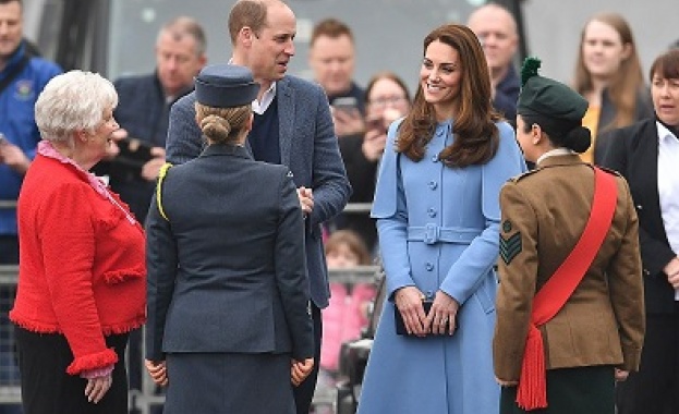 Приключенията на Уилям и Кейт в Северна Ирландия (ВИДЕО)