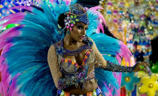 Старт на най-пищното тържество в света - карнавалът в Рио де Жанейро